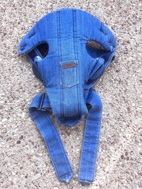 Rare BabyBjorn Denim Carrier